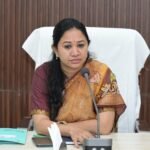 संकटग्रस्त बच्चों की मदद के लिए हेल्पलाइन 1098 पर कॉल करें : कलेक्टर पद्मिनी भोई साहू**कलेक्टर ने ली मिशन वात्सल्य और बाल कल्याण व संरक्षण समिति की बैठक*