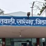 सारंगढ़ में पत्रकार पर जानलेवा हमला: मुख्य आरोपी गिरफ्तार बाकी की तलाश जारी, चाकू से आंख पर वार..!